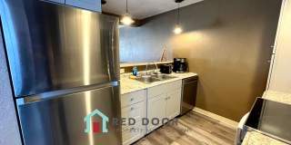 3 bedroom Condo in ideal location Gallery 8