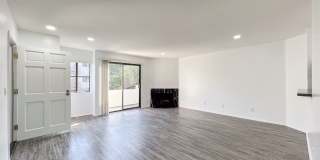 Gorgeous 2 Bed/2 bath apartment in excellent Sherman Oaks area! Gallery 5
