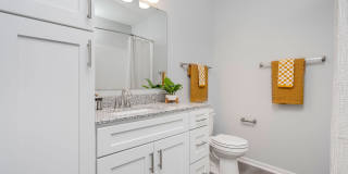 The Retreat Apartments Gallery 18