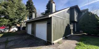 1094-1098 46th Place Southeast - 1098 Gallery 1