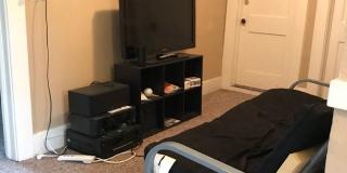 Short term Room Rental with shared common spaces Available for 544 N State Short term Room Rental with shared common spaces Available for 544 N State Gallery 4