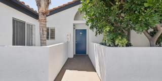 Newport Palms Apartments Gallery 10