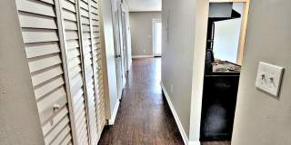 Avalon Cove Townhomes Gallery 22