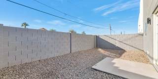 2509 E. Broadway Rd #4 Phoenix, AZ 85040 Gallery 24