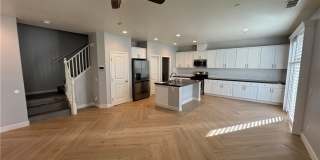 501 Villa Way Gallery 8