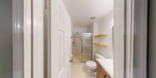 Beautifully Maintained 3bed/3.5bath SF in Germantown! Gallery 15