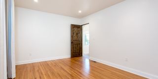 Restored 1928 Spanish in the Heart of Kensington Gallery 32