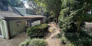 2461 Lyndhurst Avenue Gallery 69