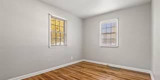 Stylish 3-Bed Home with Finished Basement! Gallery 7
