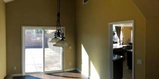 Beautiful 4 bedroom / 3 bathroom Heritage Home with Pool, Spa and Solar! Beautiful 4 bedroom / 3 bathroom Heritage Home with Pool, Spa and Solar! Gallery 6