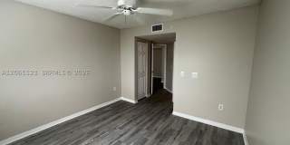 4171 N Haverhill Rd Gallery 25