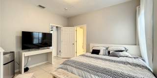 501 SUMMER PLACE Loop Gallery 9