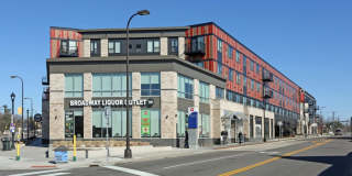 Broadway Flats Gallery 29