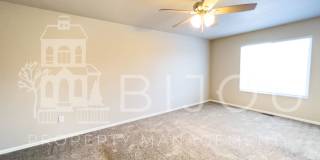 East Woodmen Townhome Gallery 15