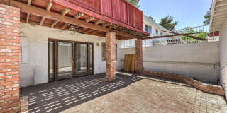 Huge one bedroom condo close community pool and tennis courts. Gallery 24