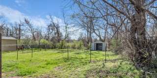 1602 W Elm Street Gallery 21