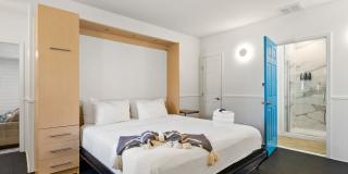 204 Sandstone St Gallery 45