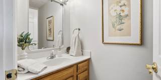 2521 Ravine Street unit: 2521 Gallery 10