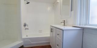 421 Hopkins Street-2 Gallery 19