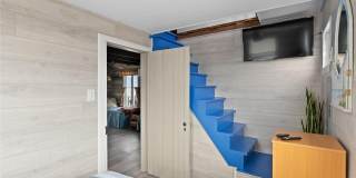 5 E Bayview Gallery 11