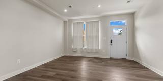 814 WATTS Street Gallery 4