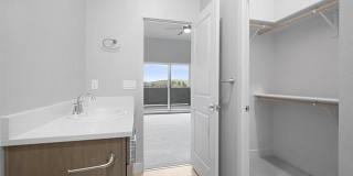 392 W Ridges Boulevard Gallery 30