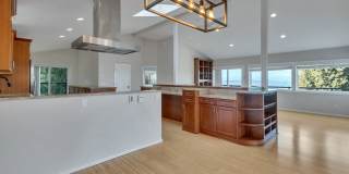 Stunning Sound & Olympic Mountain View Home in North Admiral Gallery 24