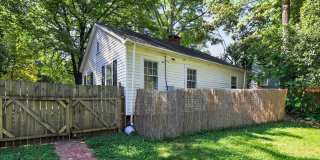 Charming 2BR Home Near Uptown Charlotte Gallery 15