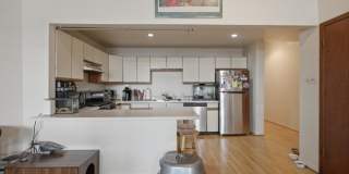 660 W Grand Gallery 3
