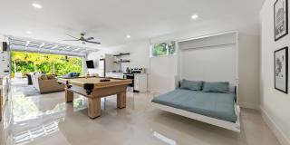 125 NW 3rd Avenue Gallery 25