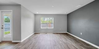 1035 Limpkin St, Crestview Gallery 20