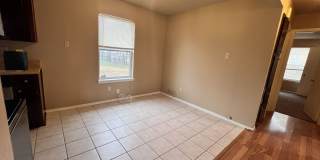 Great 3 bedroom in Killeen with washer and dryer connections and brand new carpet. Gallery 7