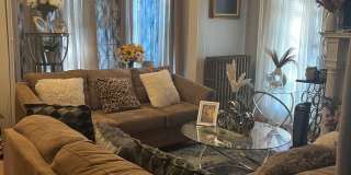 2 Bed / 1 Bath First-Floor Rental – Available ASAP Gallery 10