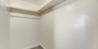 Parkwood Plaza Gallery 52