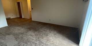 Willow Creek Apartments Gallery 8