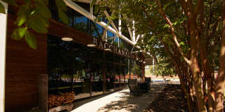 Luna Upper Westside Gallery 59