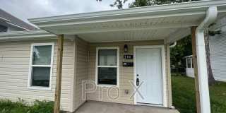 206 N Wall 206 N Wall Gallery 1