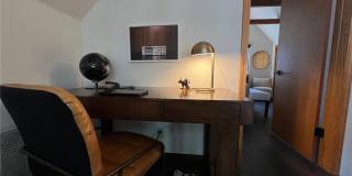 145 Pinon Place Gallery 21