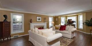 19451 ARGYLE Crescent Gallery 9