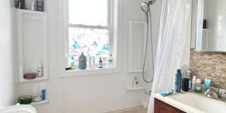 7 Elmira St. Gallery 4