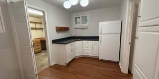 Spacious 4 bedroom, 3 bath Rancher Gallery 1