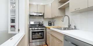 45 Sutton Pl S Apt 15G 45 Sutton Pl S Apt 15G Gallery 1