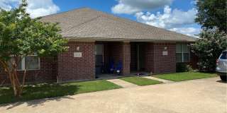 1015 Sun Meadow Court Gallery 1