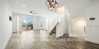 661 W 17th Street Gallery 28