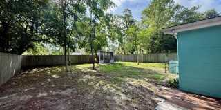 Charming Jacksonville Home - Rent Ready! 3 Bed/1 Bath, Pet Friendly, Fenced in Yard! Gallery 18