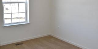 9421 ADELAIDE Lane Gallery 23