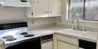 103 La Villa Drive Gallery 1