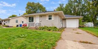 Bright & Charming 3-Bedroom Elton Hills Rambler Bright & Charming 3-Bedroom Elton Hills Rambler Gallery 1