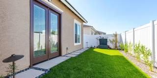 Montgomery at Rancho Mercado Gallery 4