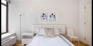 110 pearl st Gallery 4